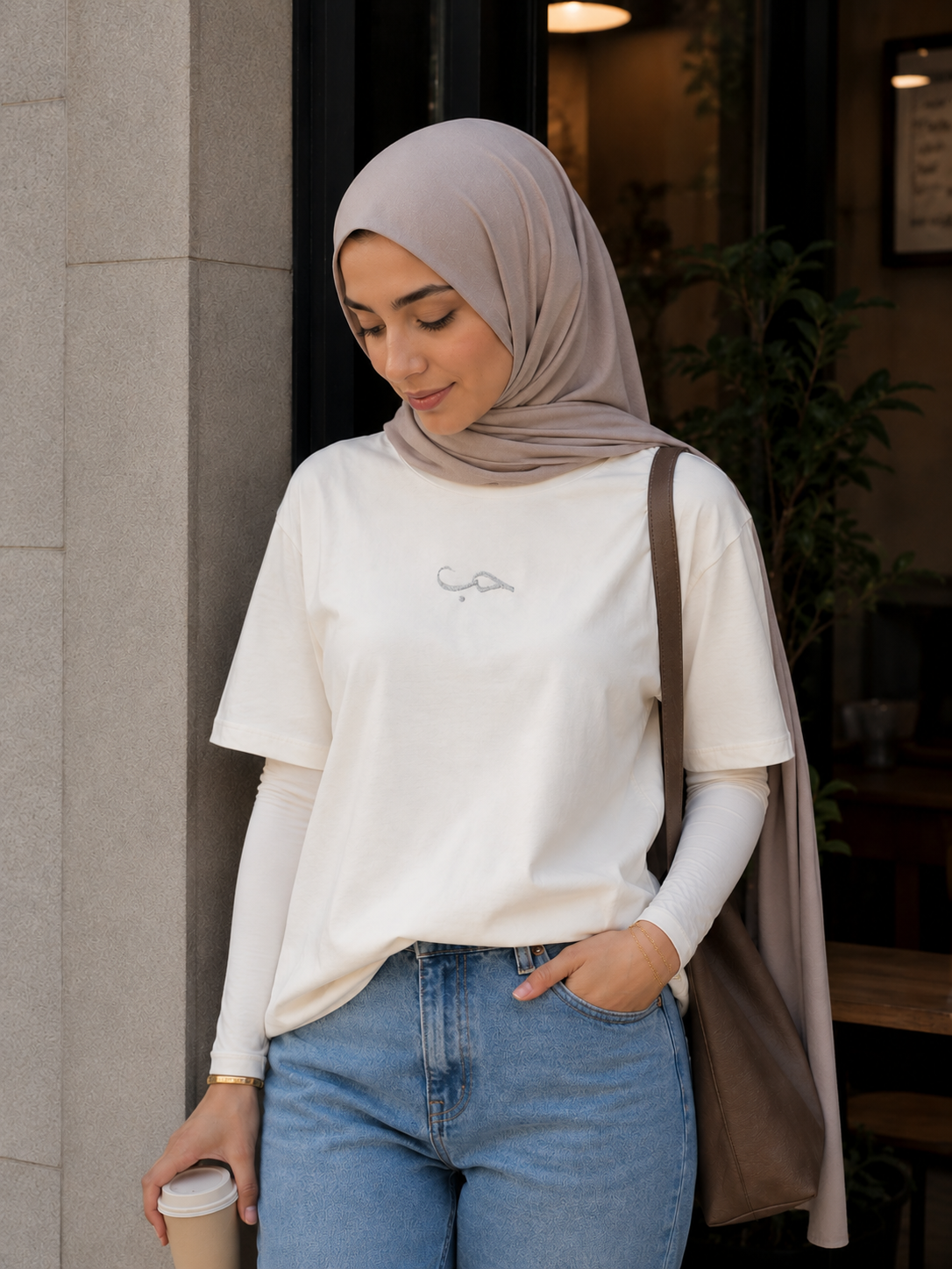 Womens Premium حب "Love" Relaxed Tee