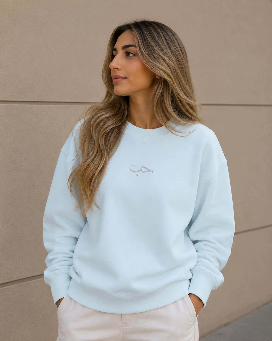 Womens Premium حب "Love" Sweater
